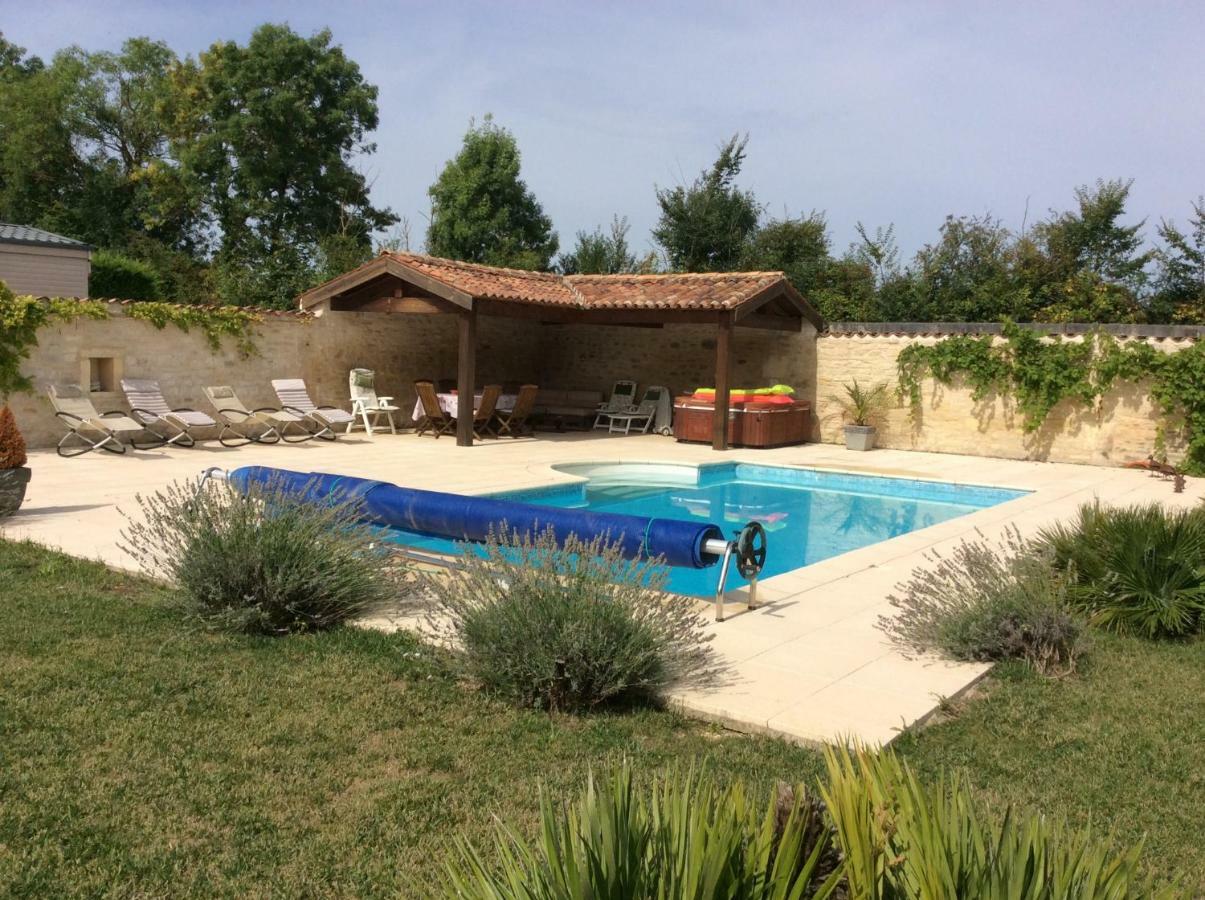Poppy'S Paradise Bréville Extérieur photo